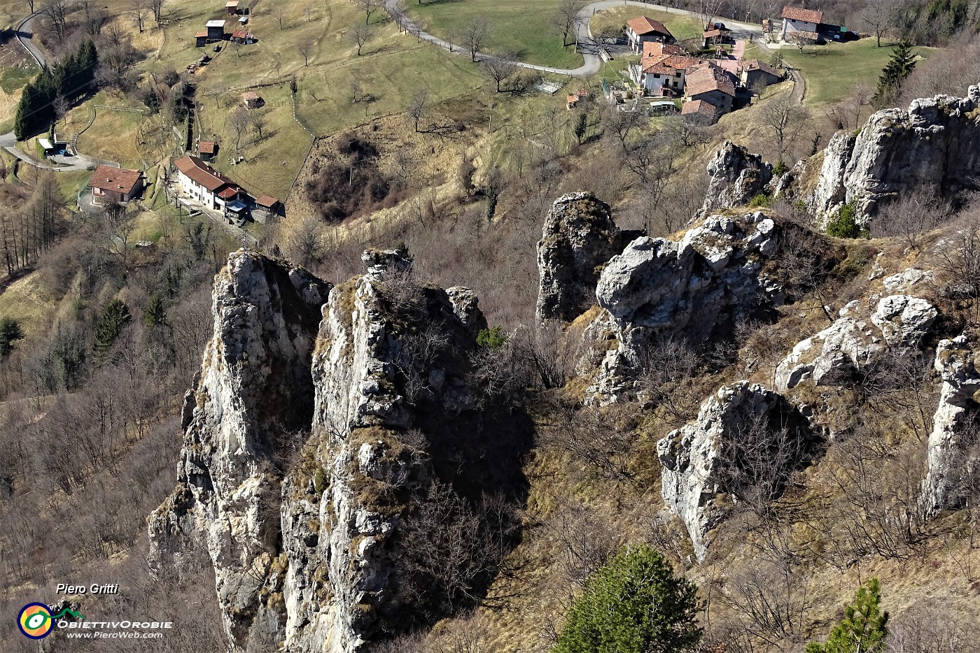 23 Vista verso Salvarizza da dove siamo partiti.JPG